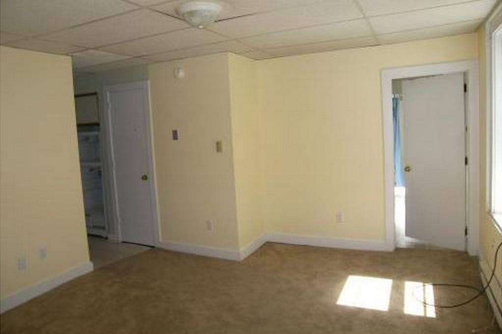 150 Centre Street Bath, ME 04530 - Photo 4 of 19 apartment 2 living room
