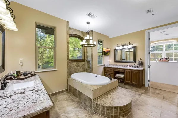 $899,000 | 26898 Vista Meadow Court, Huffman, TX 77336