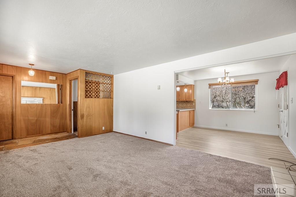 1920 Riviera Circle Idaho Falls, ID 83404 - Photo 5 of 33