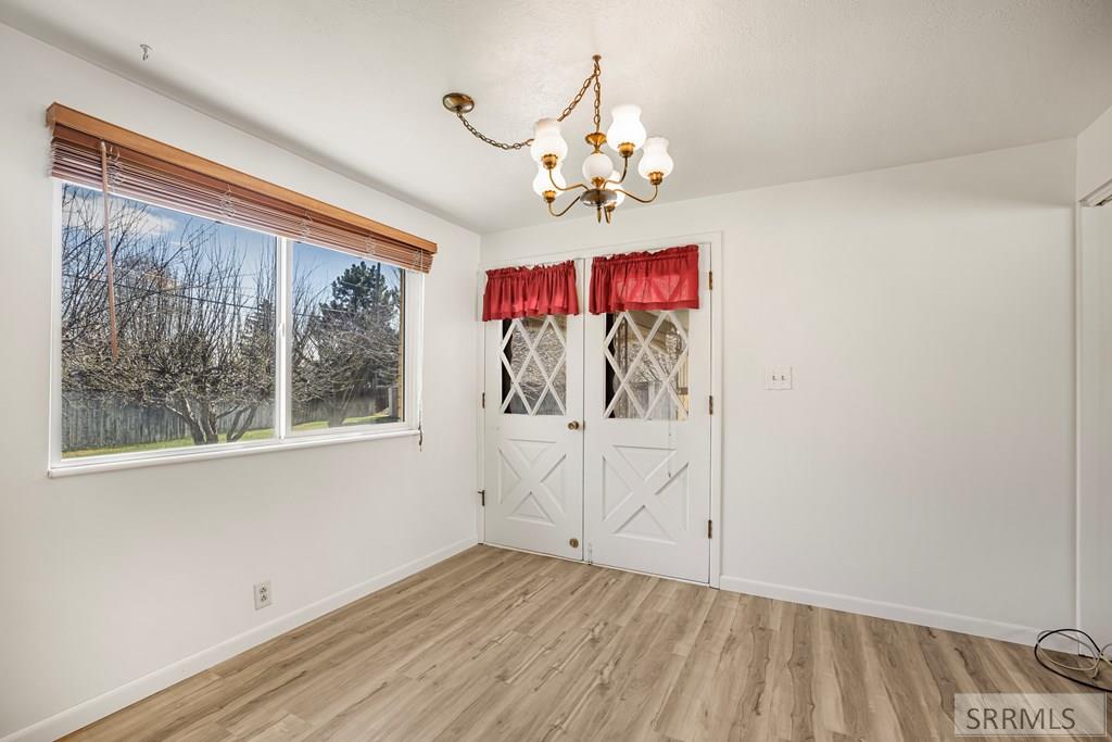 1920 Riviera Circle Idaho Falls, ID 83404 - Photo 9 of 33