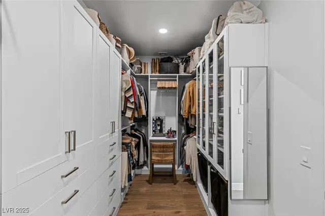 $1,100,000 | 9013 Powell Springs Street, Las Vegas, NV 89166