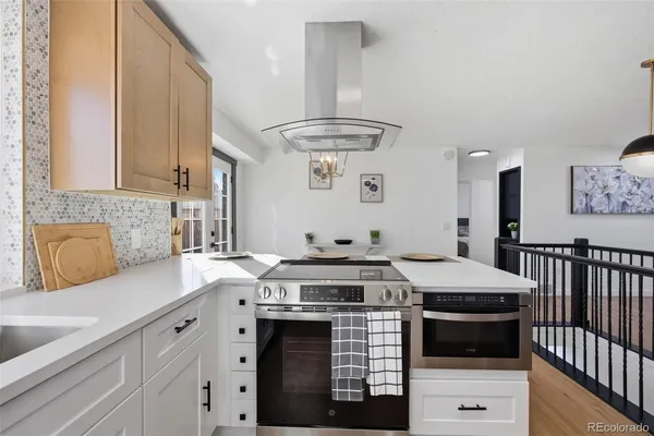 $620,000 | 6172 West 68th Avenue, Arvada, CO 80003