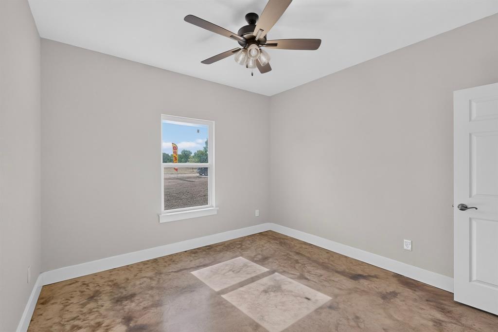 2 Loving Road Mineral Wells, TX 76067 - Photo 30 of 40