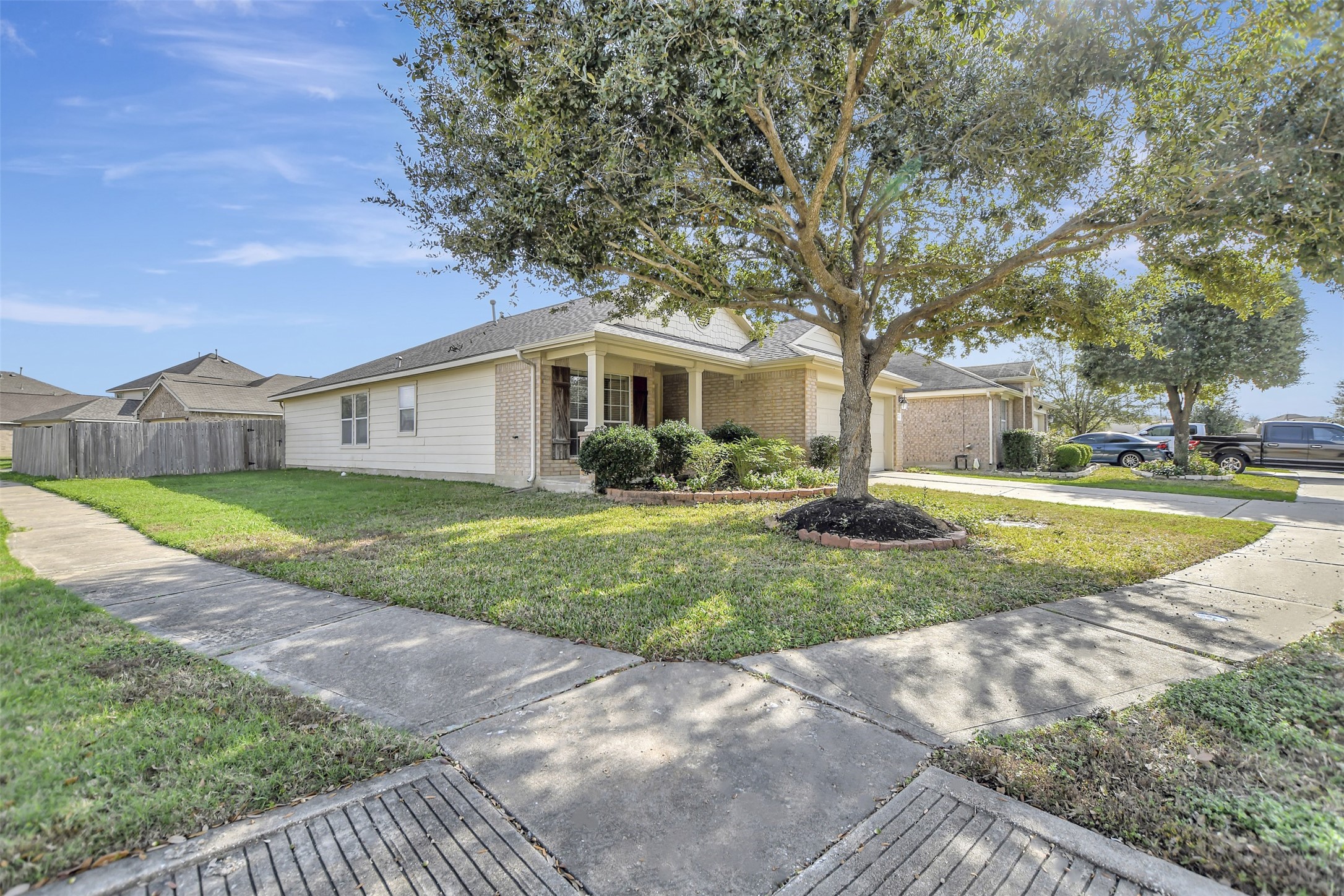 5918 Durango Mist Lane Katy, TX 77449 - Photo 2 of 41 a view of house with a garden