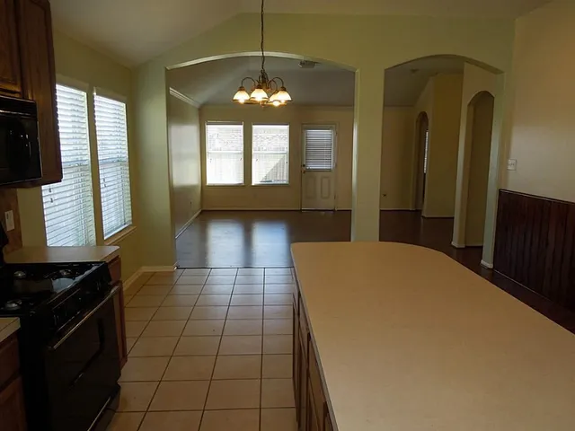 $2,200 | 5918 Durango Mist Lane, Katy, TX 77449