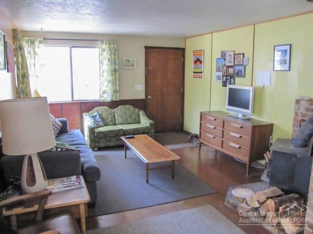 59956 Navajo Road Bend, OR 97702 - Photo 4 of 15 Gallery Image 4