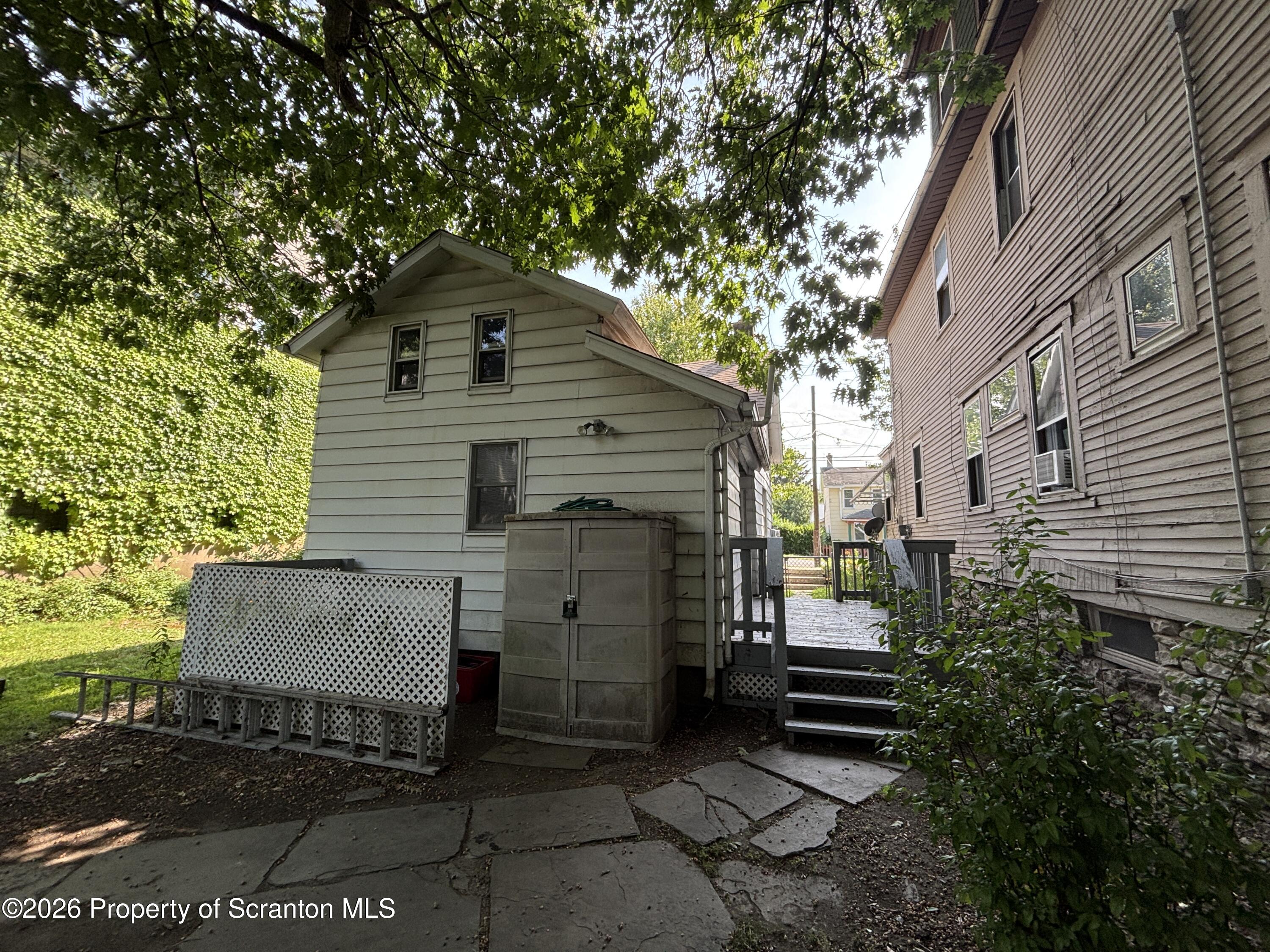619 Hemlock Street Scranton, PA 18505 - Photo 22 of 26 IMG_9626