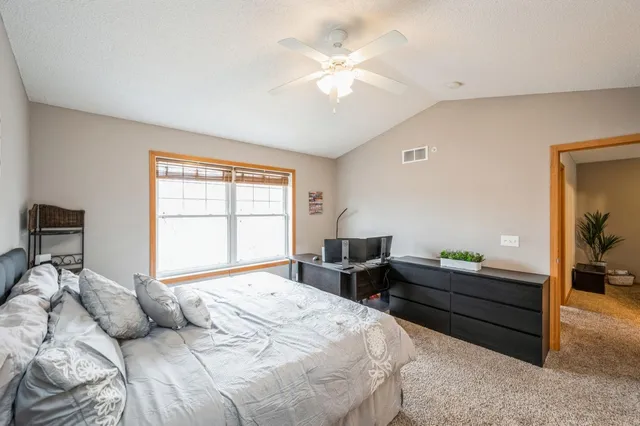 $435,000 | 5038 Everest Lane North, Plymouth, MN 55446