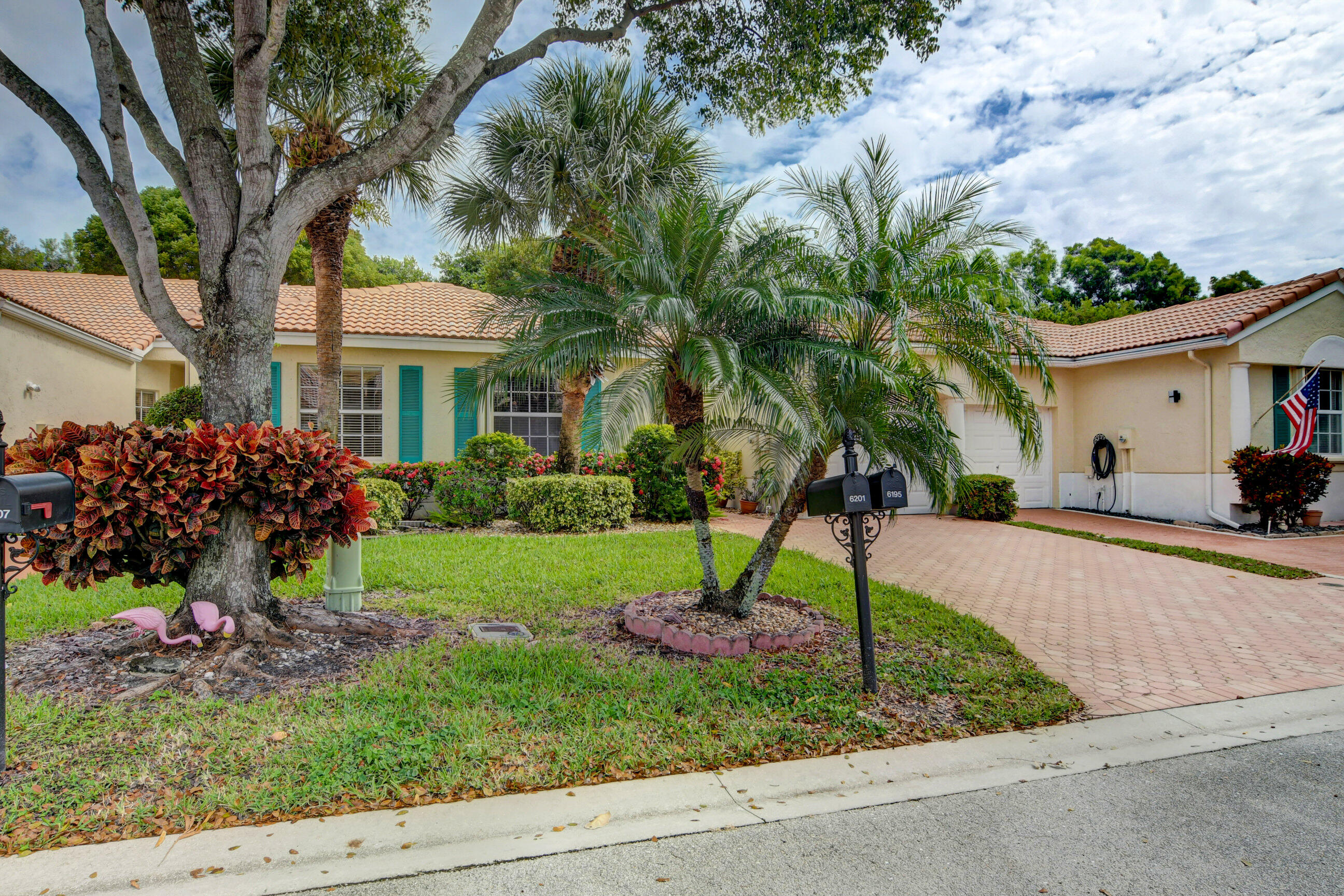 6201 Petunia Road Delray Beach, FL 33484 - Photo 1 of 66 01_dsc_1195_6_7_8_9
