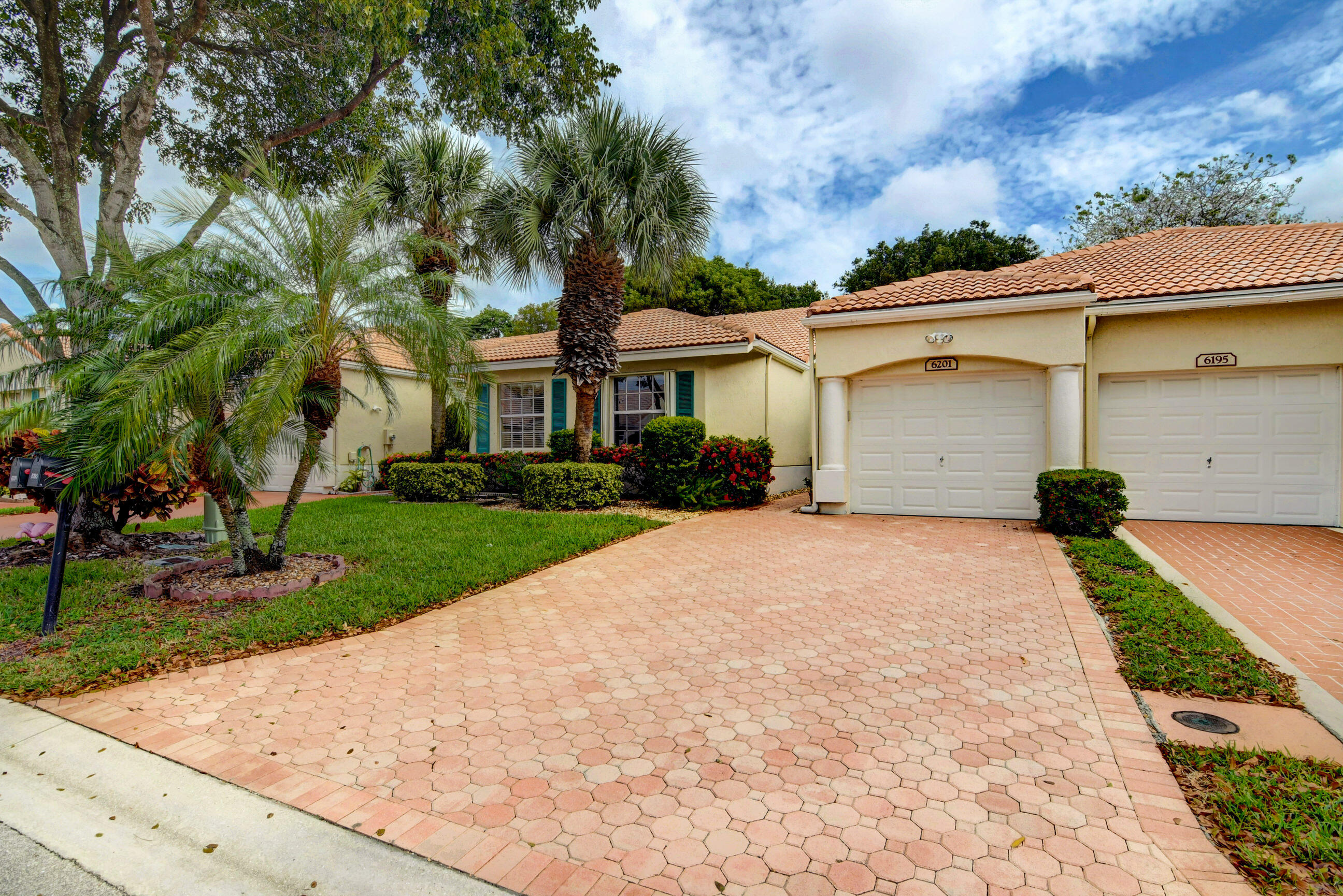 6201 Petunia Road Delray Beach, FL 33484 - Photo 3 of 66 03_dsc_1210_1_2_3_4