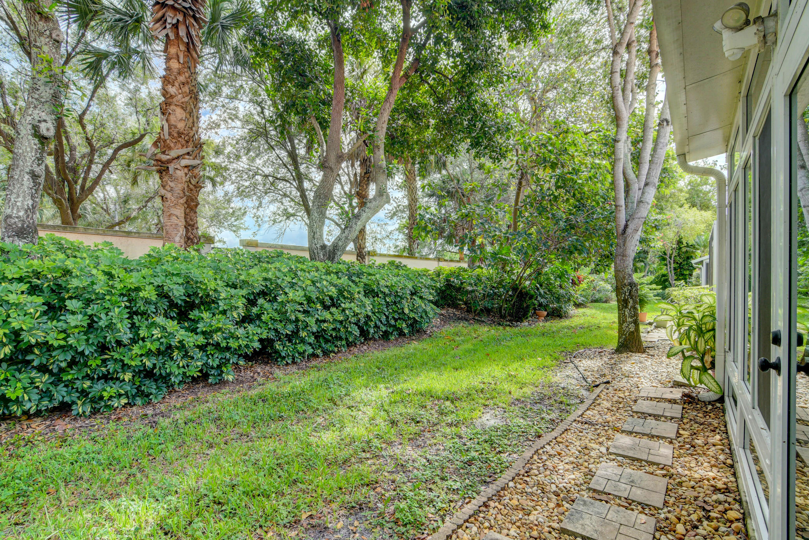 6201 Petunia Road Delray Beach, FL 33484 - Photo 33 of 66 36_dsc_1130_1_2_3_4