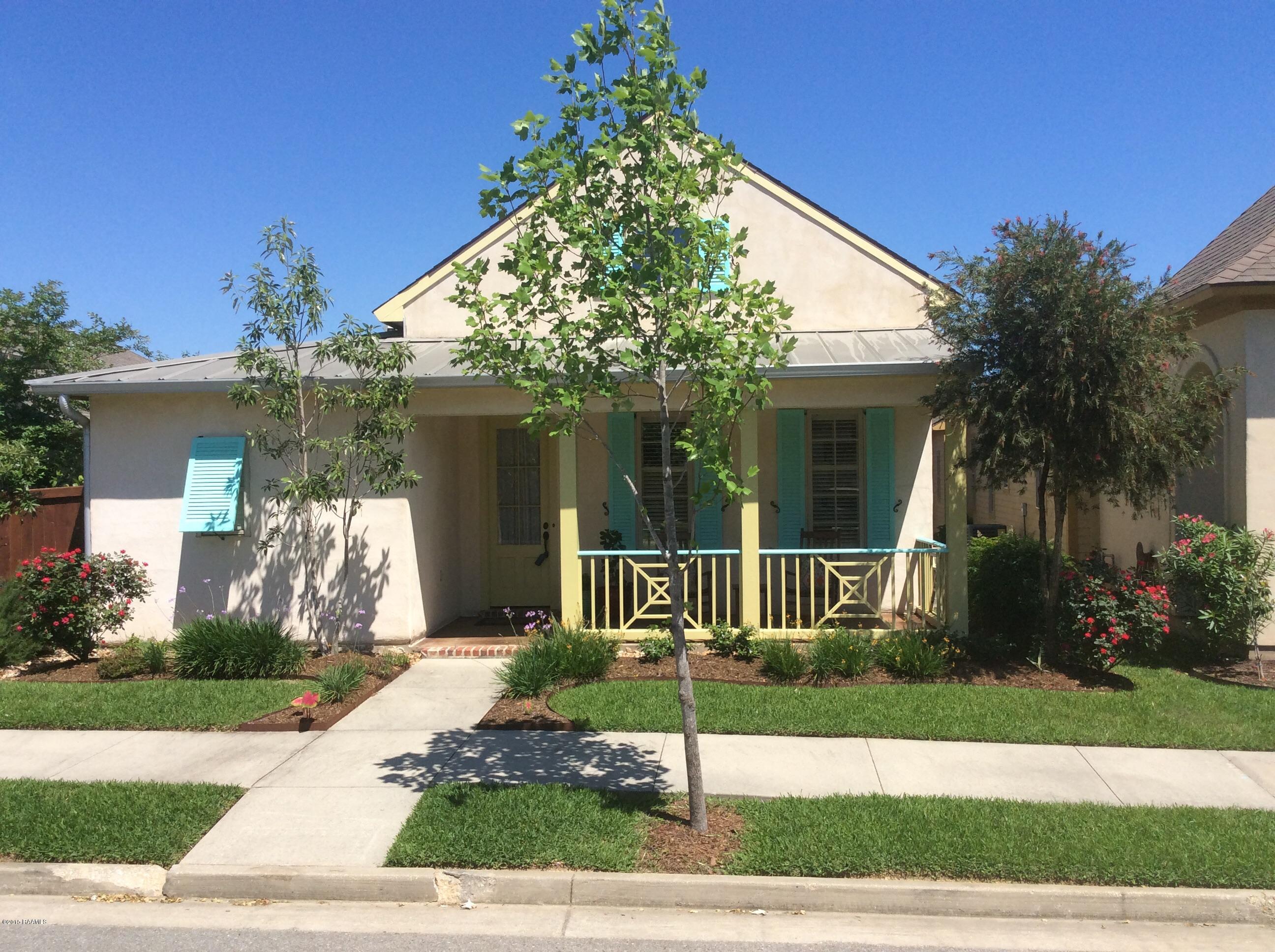 407 Harbor Road Youngsville, LA 70592 - Photo 2 of 45 image