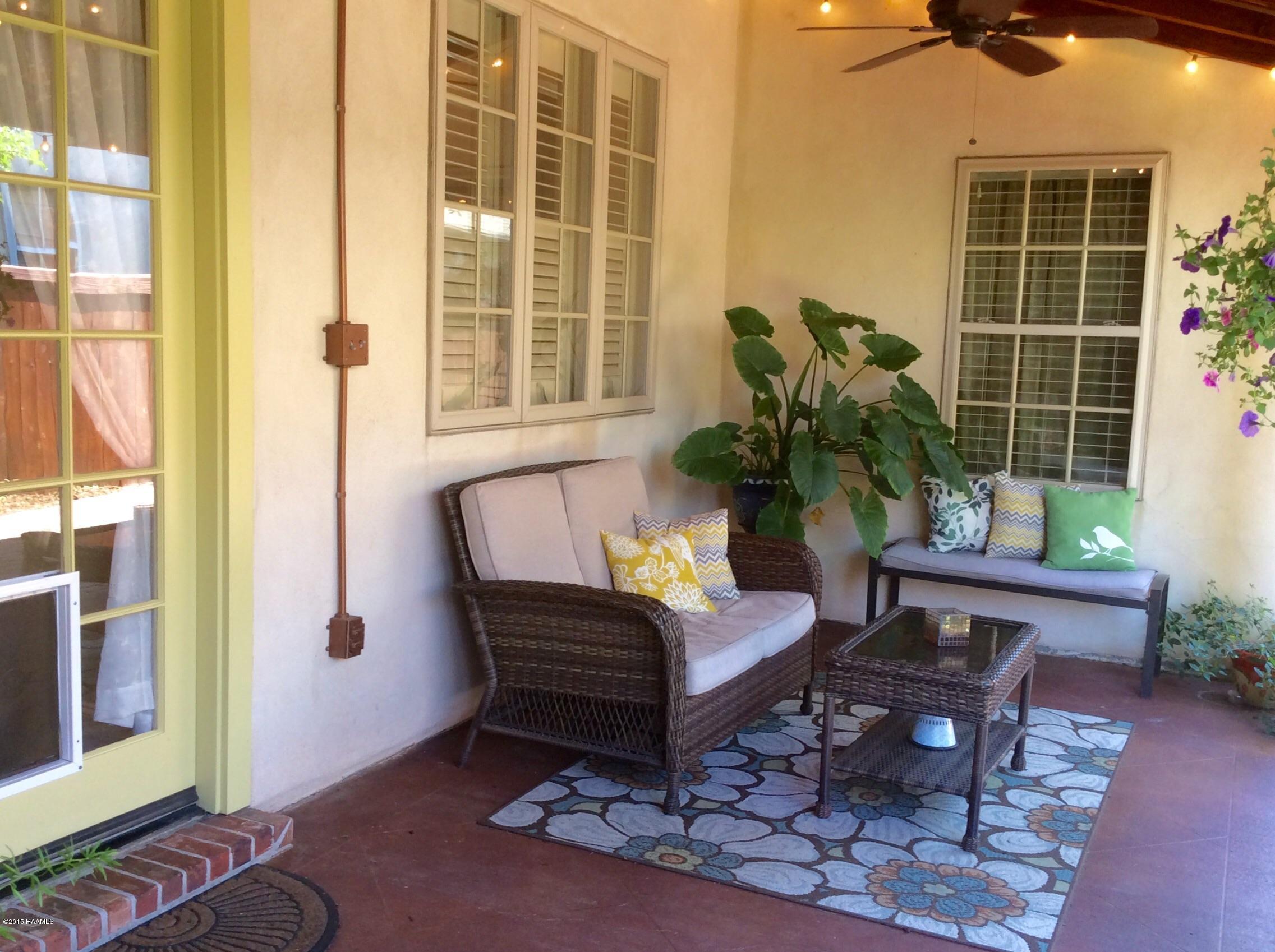407 Harbor Road Youngsville, LA 70592 - Photo 29 of 45 image