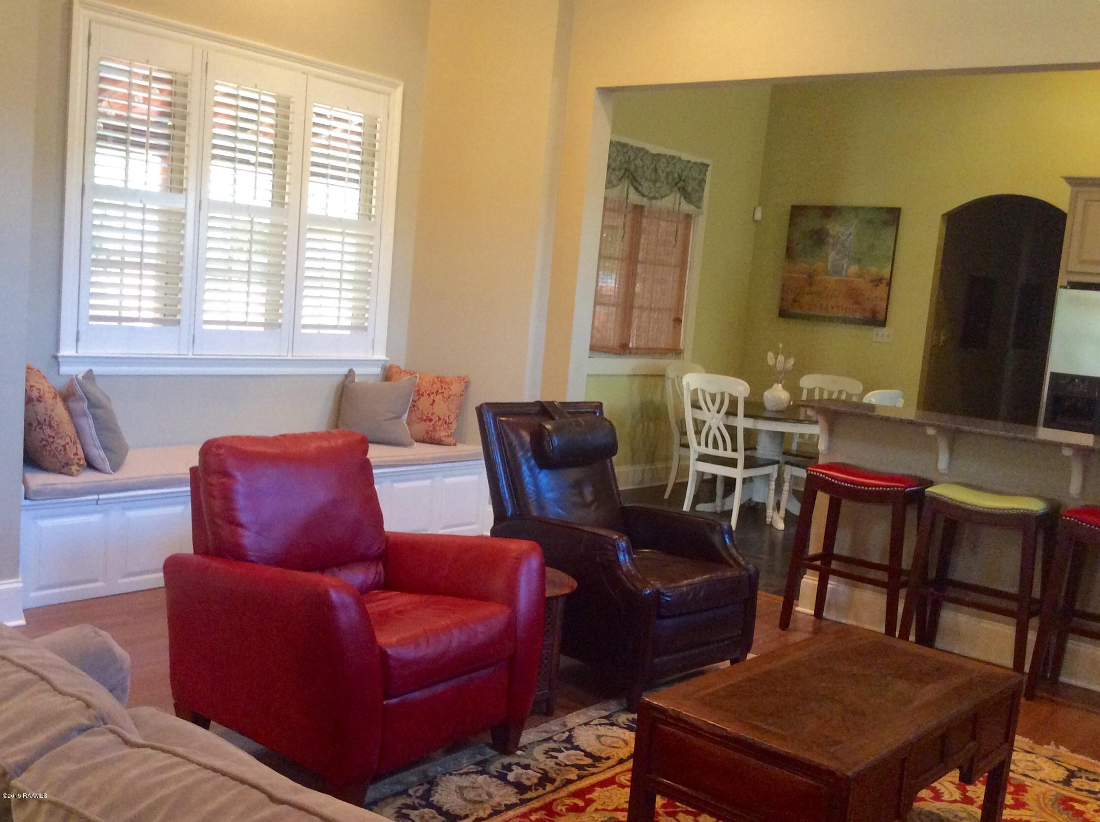 407 Harbor Road Youngsville, LA 70592 - Photo 10 of 45 image