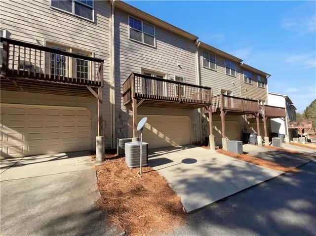 $328,000 | 2721 Cedar Drive, Lawrenceville, GA 30043