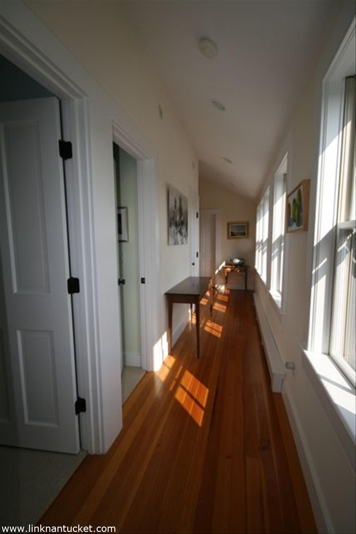 4 Wannacomet Road Nantucket, MA 02554 - Photo 11 of 15 Gallery Image 11