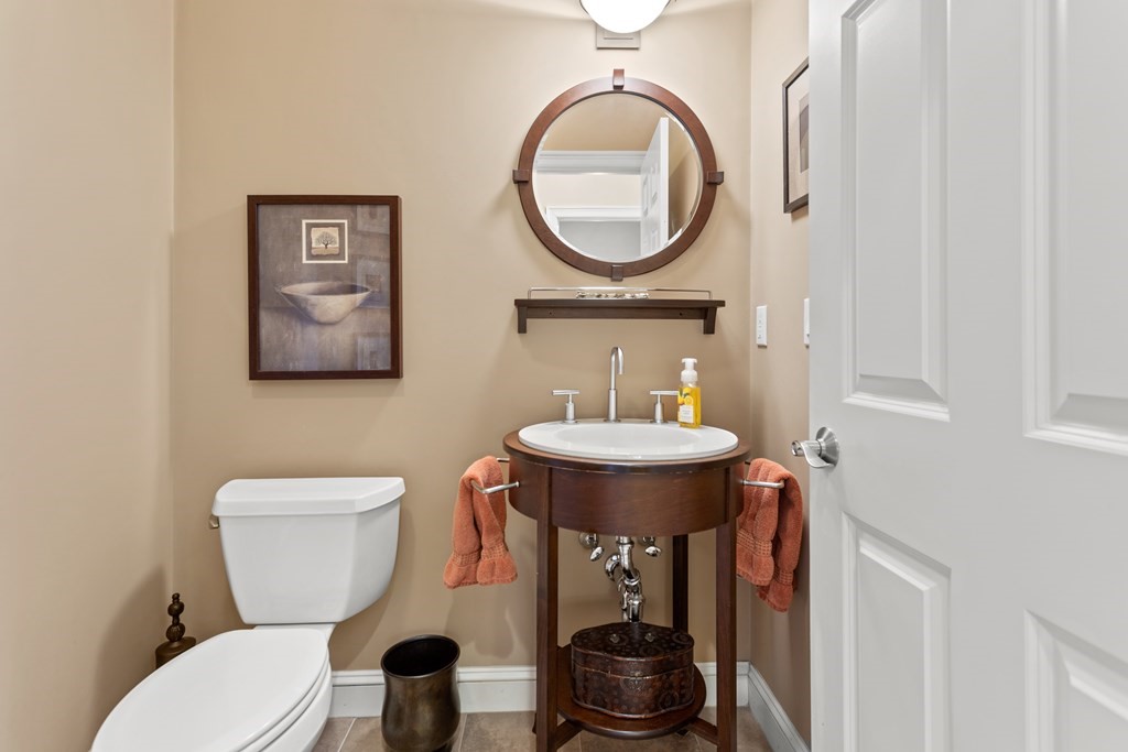 2 Nicole Road Mansfield, MA 02048 - Photo 12 of 42 Gallery Image 12