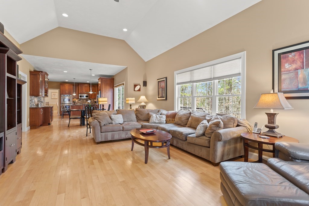 2 Nicole Road Mansfield, MA 02048 - Photo 21 of 42 Gallery Image 21