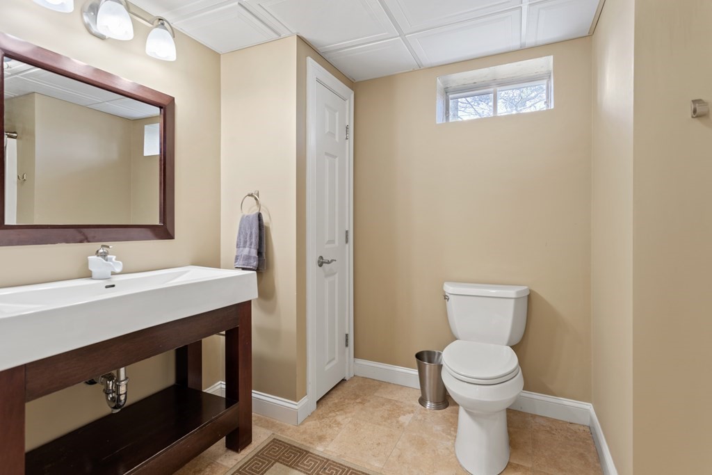 2 Nicole Road Mansfield, MA 02048 - Photo 34 of 42 Gallery Image 34