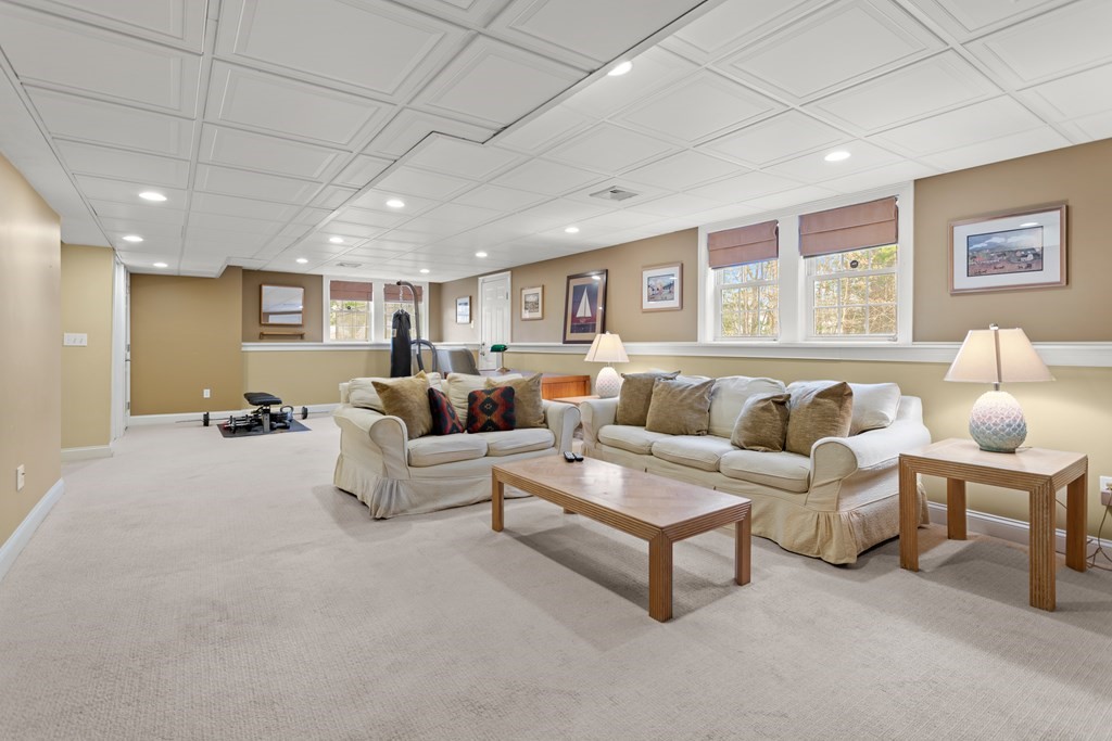 2 Nicole Road Mansfield, MA 02048 - Photo 36 of 42 Gallery Image 36