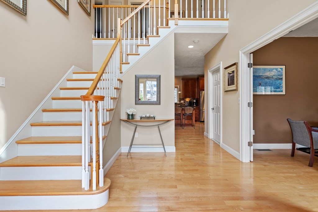 2 Nicole Road Mansfield, MA 02048 - Photo 5 of 42 Gallery Image 5