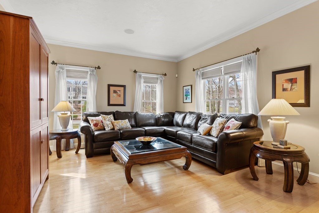 2 Nicole Road Mansfield, MA 02048 - Photo 8 of 42 Gallery Image 8