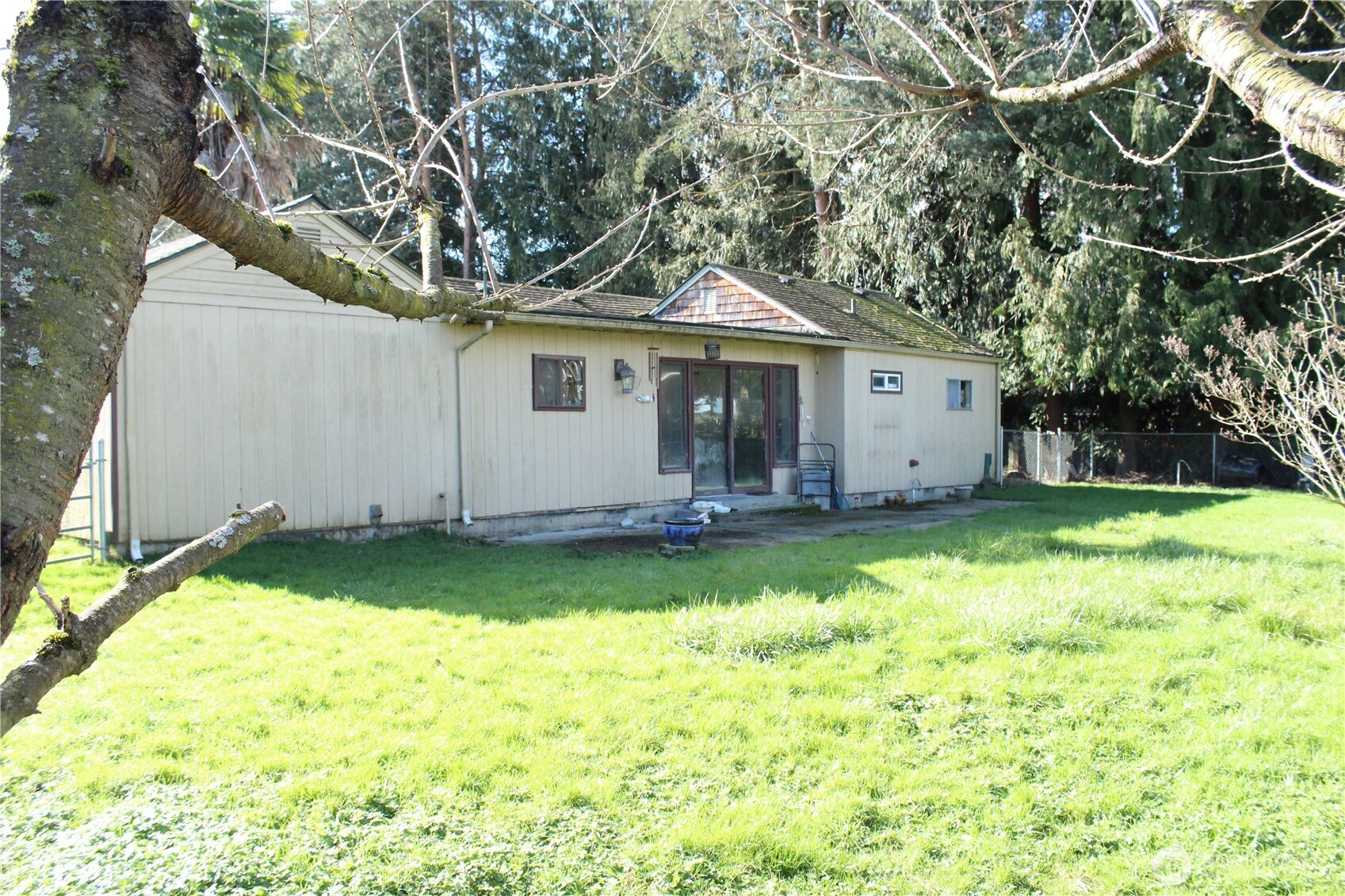20411 State Rte 20 Burlington, WA 98233 - Photo 4 of 4 Gallery Image 4