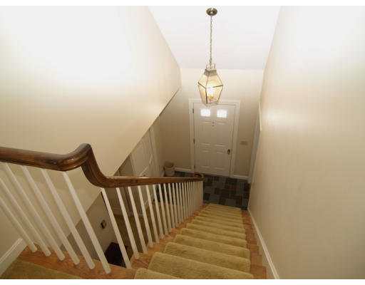 37 Frye Road Bolton, MA 01740 - Photo 10 of 22