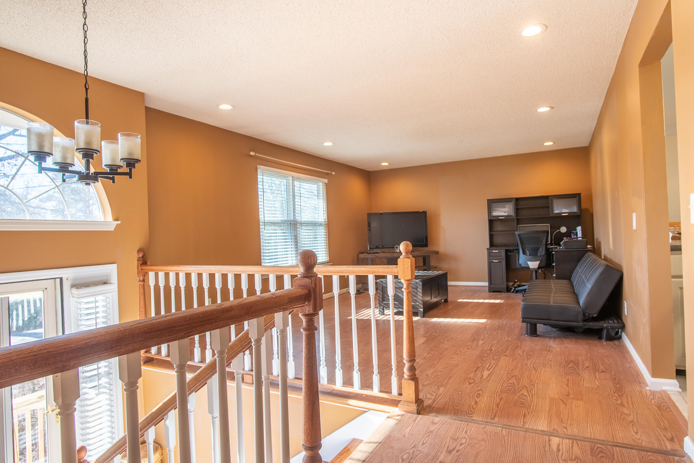6607 Holder Road Harrison, TN 37341 - Photo 5 of 26 SPACIOUS