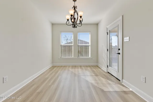 $295,900 | 18119 Evergreen Drive, Gulfport, MS 39503