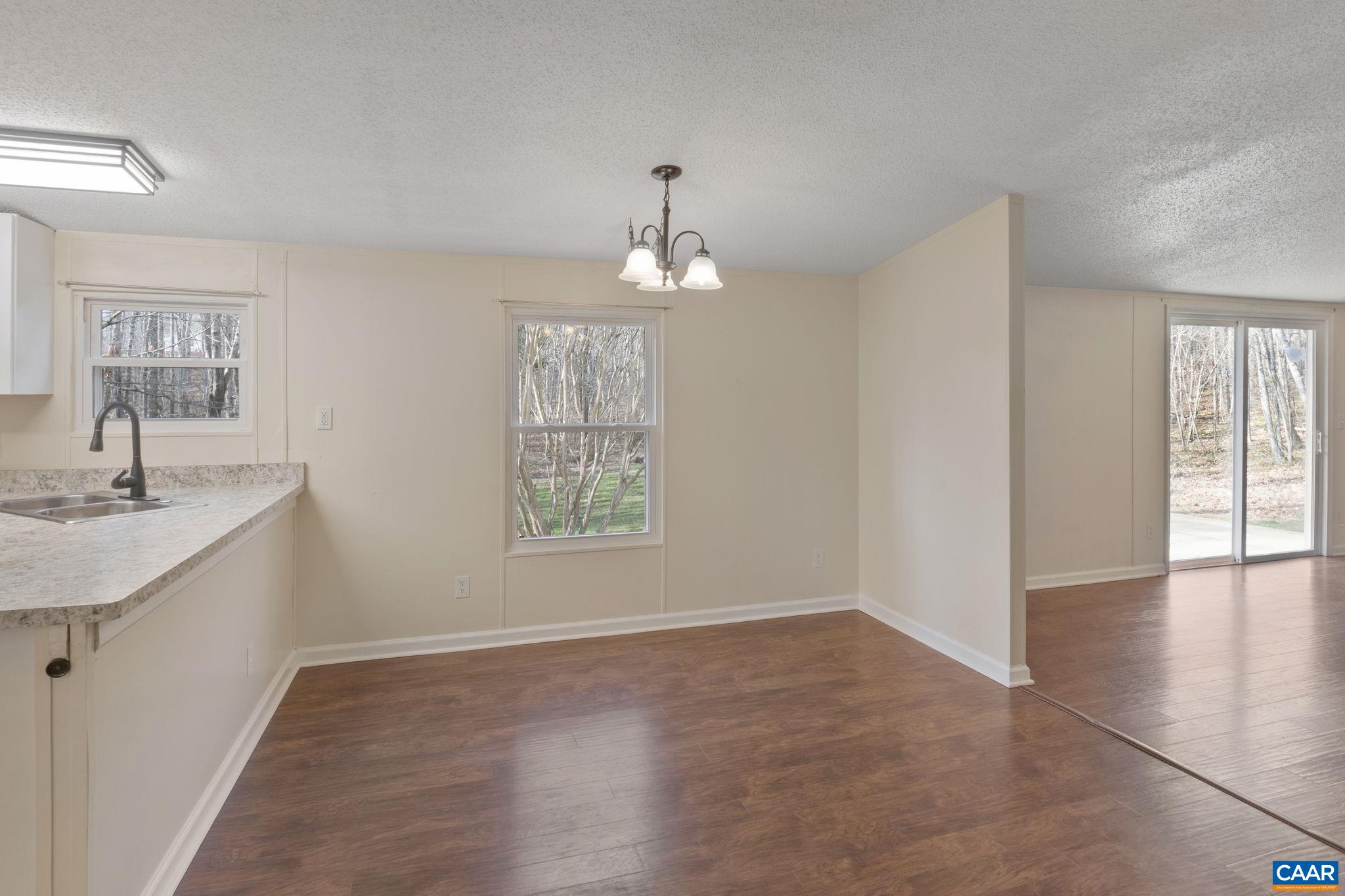 11527 South Constitution Route Scottsville, VA 24590 - Photo 26 of 38