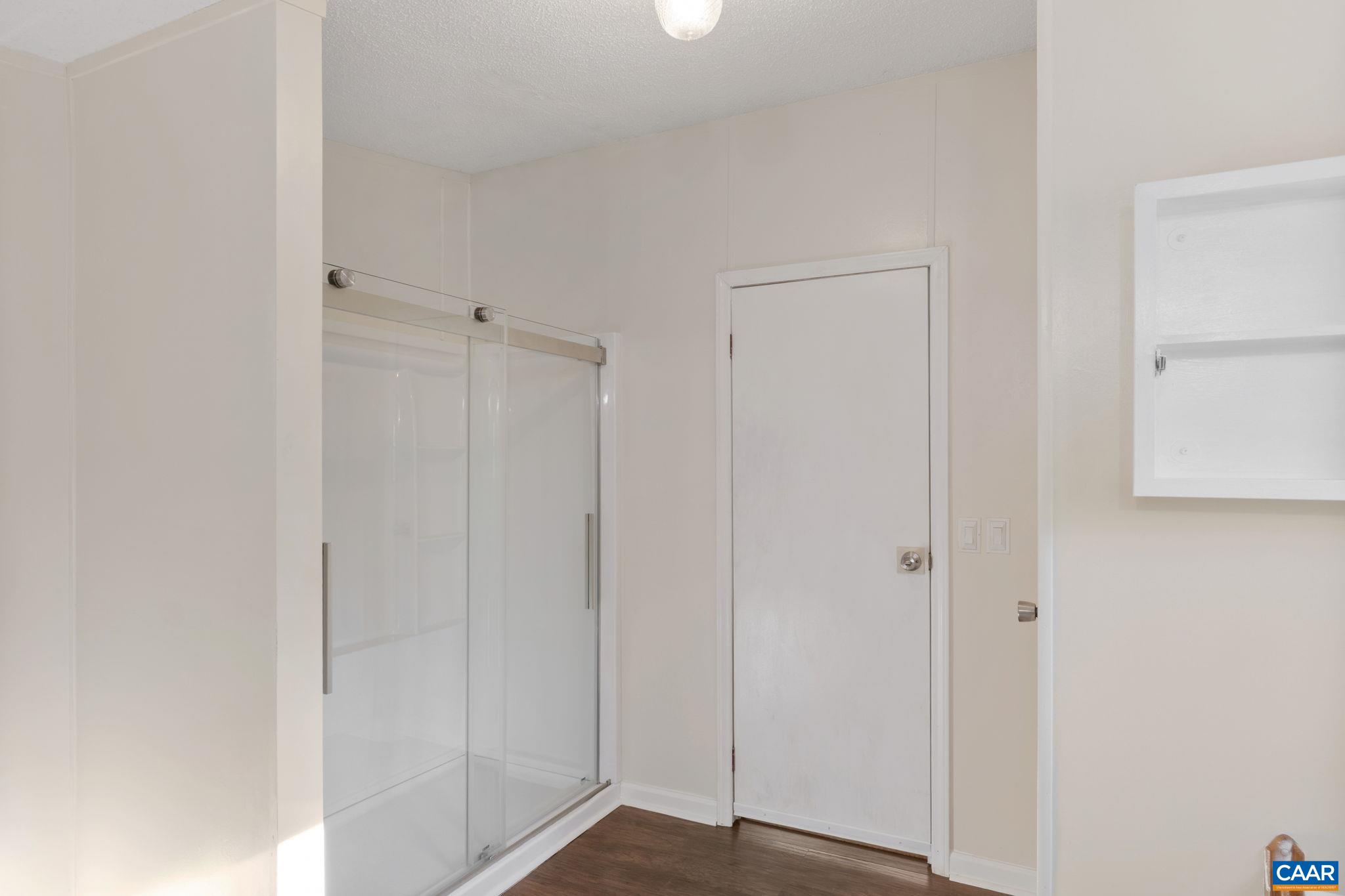 11527 South Constitution Route Scottsville, VA 24590 - Photo 29 of 38