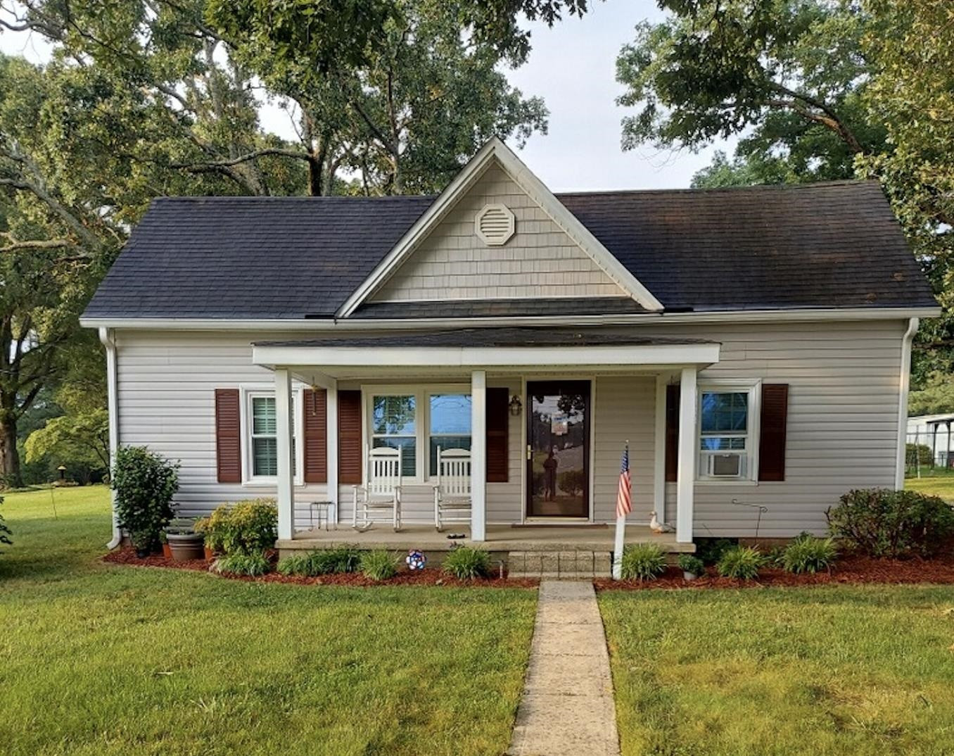 6125 Yates Mill Pond Road Raleigh, NC 27606 - Photo 1 of 17 Photo 1