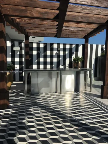 $4,800 | 1300 South Miami Avenue, Unit 4111, Miami, FL 33130