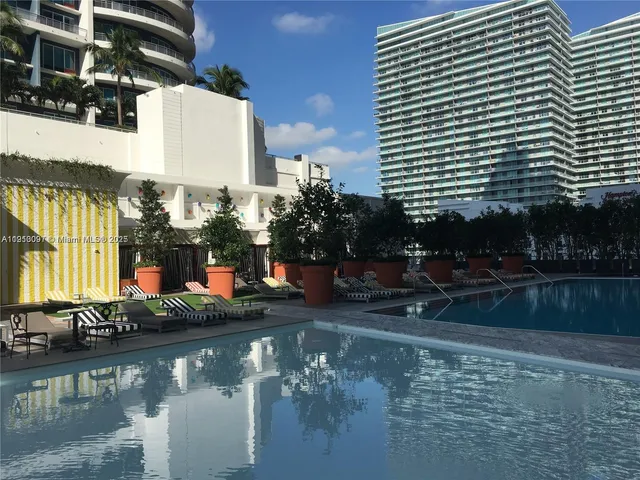 $4,800 | 1300 South Miami Avenue, Unit 4111, Miami, FL 33130
