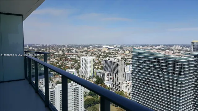 $4,800 | 1300 South Miami Avenue, Unit 4111, Miami, FL 33130