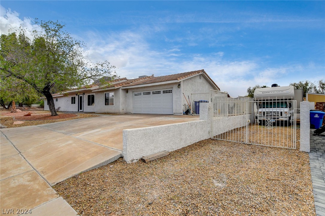 430 Crestway Road Henderson, NV 89015 - Photo 1 of 16