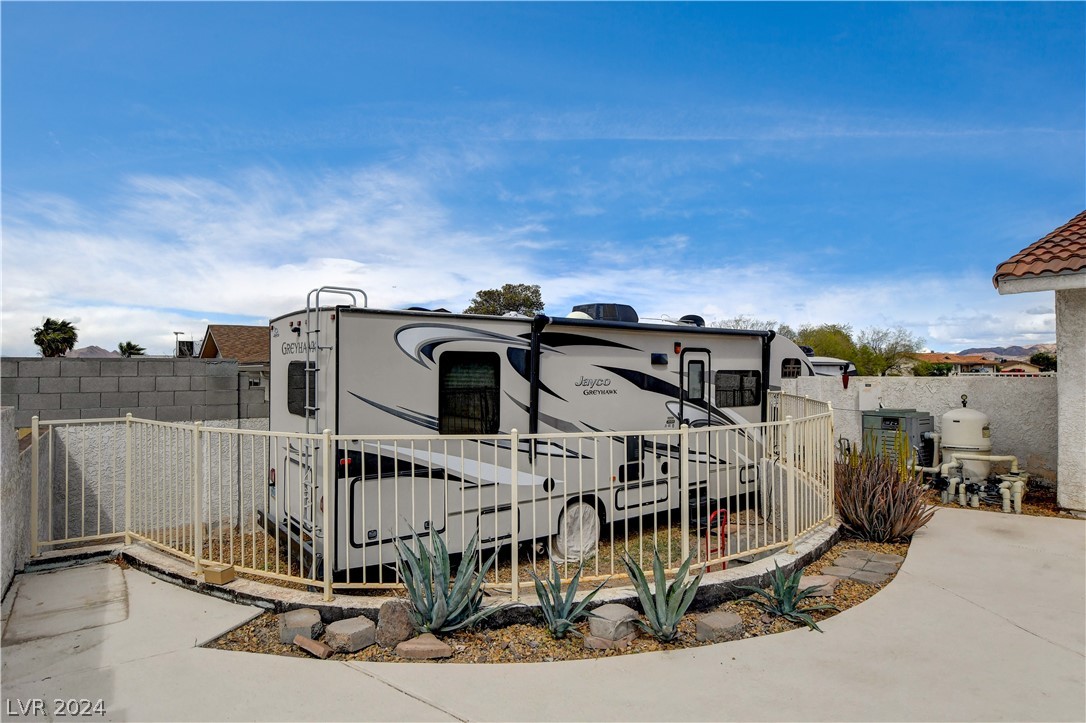 430 Crestway Road Henderson, NV 89015 - Photo 15 of 16