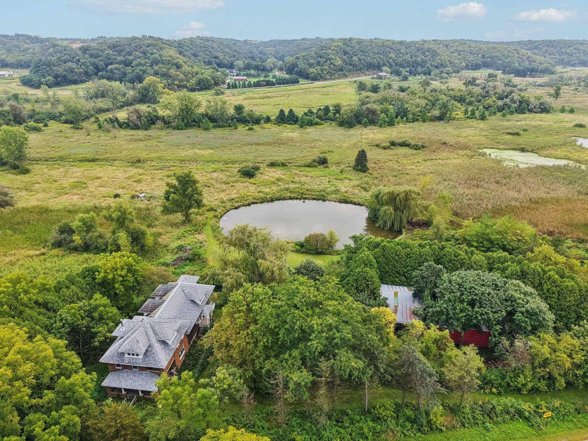 4616 County Rd JJ Black Earth, WI 53515 - Photo 3 of 90