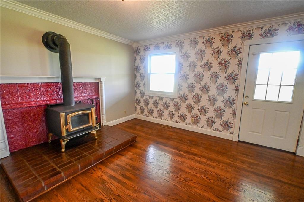 5855 Southeast 981 Pvt Road Collins, MO 64738 - Photo 11 of 52