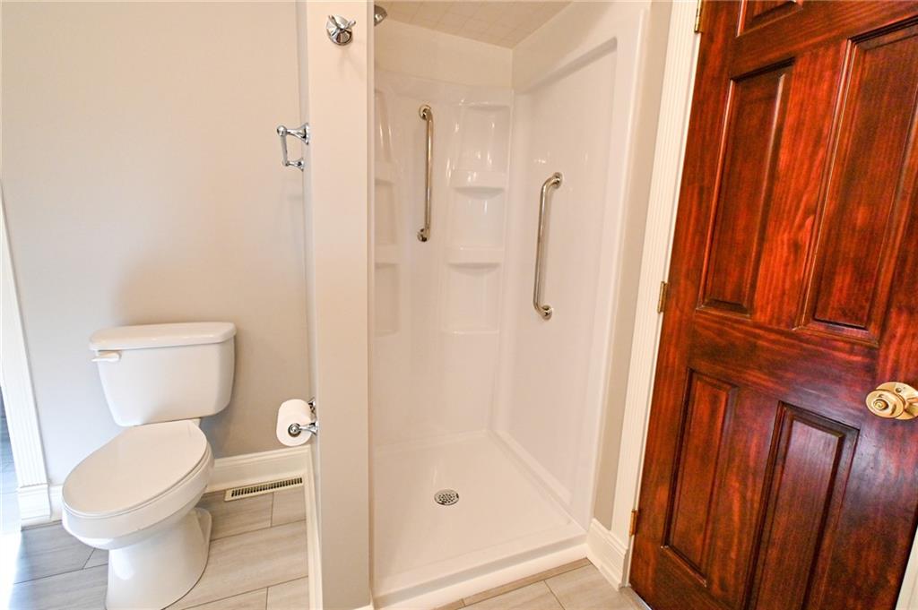 5855 Southeast 981 Pvt Road Collins, MO 64738 - Photo 16 of 52