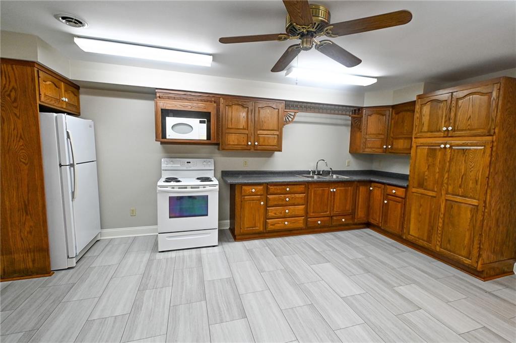 5855 Southeast 981 Pvt Road Collins, MO 64738 - Photo 20 of 52