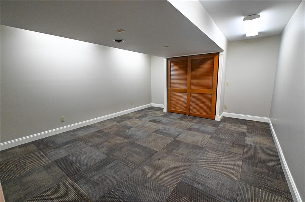 5855 Southeast 981 Pvt Road Collins, MO 64738 - Photo 22 of 52