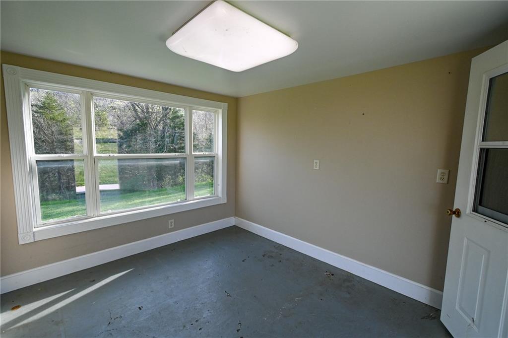 5855 Southeast 981 Pvt Road Collins, MO 64738 - Photo 29 of 52