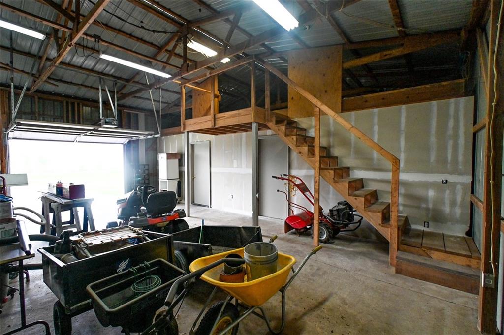 5855 Southeast 981 Pvt Road Collins, MO 64738 - Photo 33 of 52