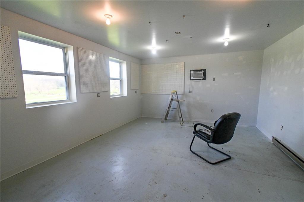 5855 Southeast 981 Pvt Road Collins, MO 64738 - Photo 35 of 52