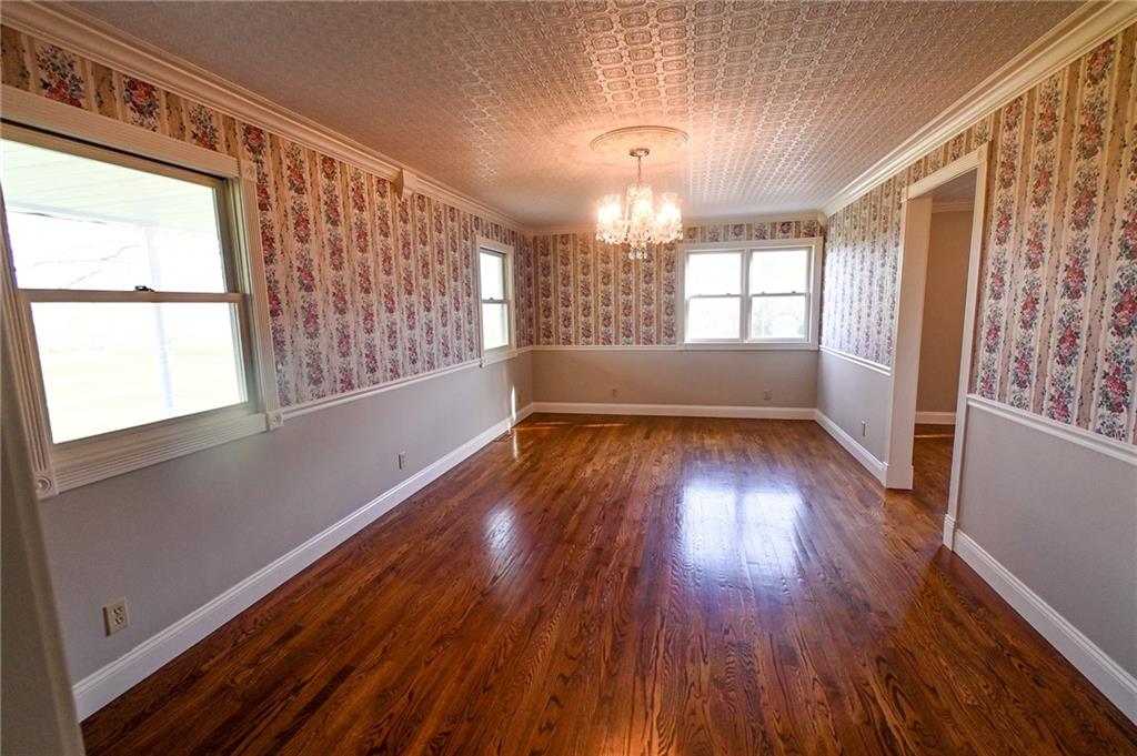 5855 Southeast 981 Pvt Road Collins, MO 64738 - Photo 9 of 52