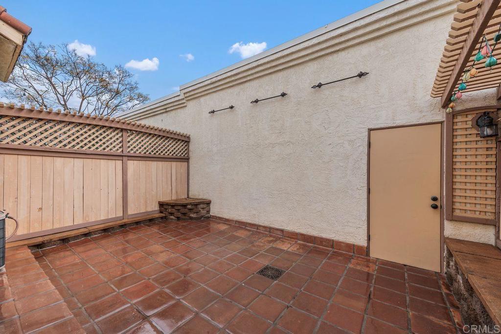 750 Breeze Hill Road, Unit 110 Vista, CA 92081 - Photo 21 of 32