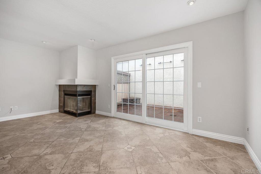 750 Breeze Hill Road, Unit 110 Vista, CA 92081 - Photo 8 of 32