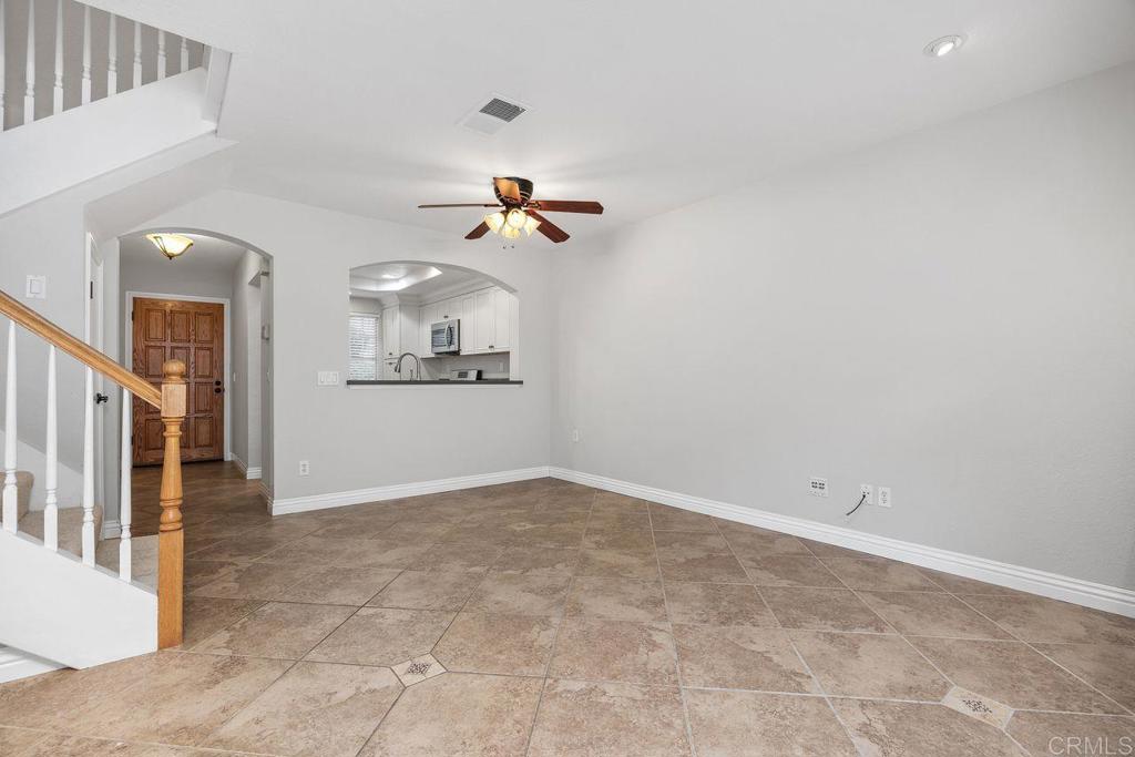 750 Breeze Hill Road, Unit 110 Vista, CA 92081 - Photo 9 of 32